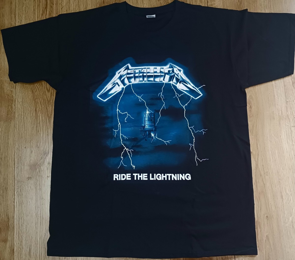 Metallica - Ride The Lightning Tour 84 / 85 T-Shirt Sizes S to XXL