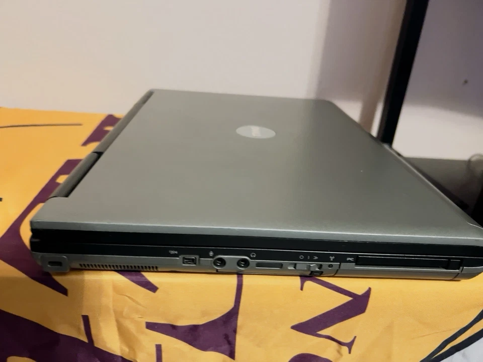 Dell Latitude D820 UNTESTED - Image 3 of 4