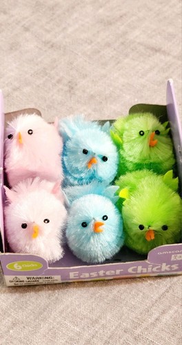 Colorful Easter Fluffy Chicks in a Box - Picture 2 of 6