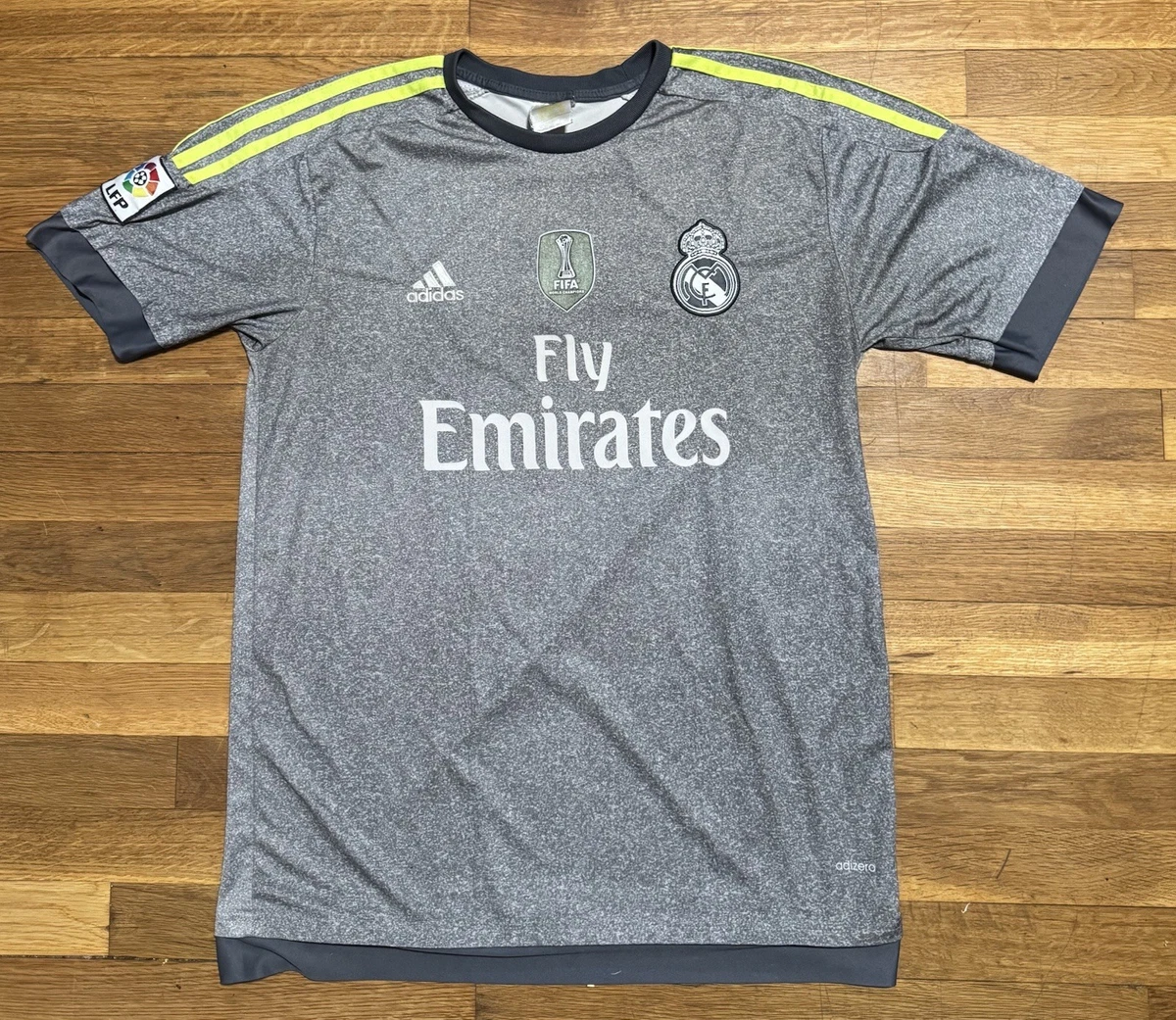 Preços baixos em Real Madrid Cristiano Ronaldo Cinza ventilador de