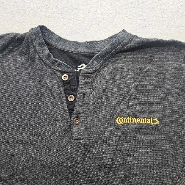 Camisa Henley Continental Tri-Mountain Para Hombre Talla Mediana Negra Gris Manga Larga Foto 2 de 4