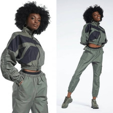 REEBOK CLASSICS CARDI PANT AND JACKET Size M