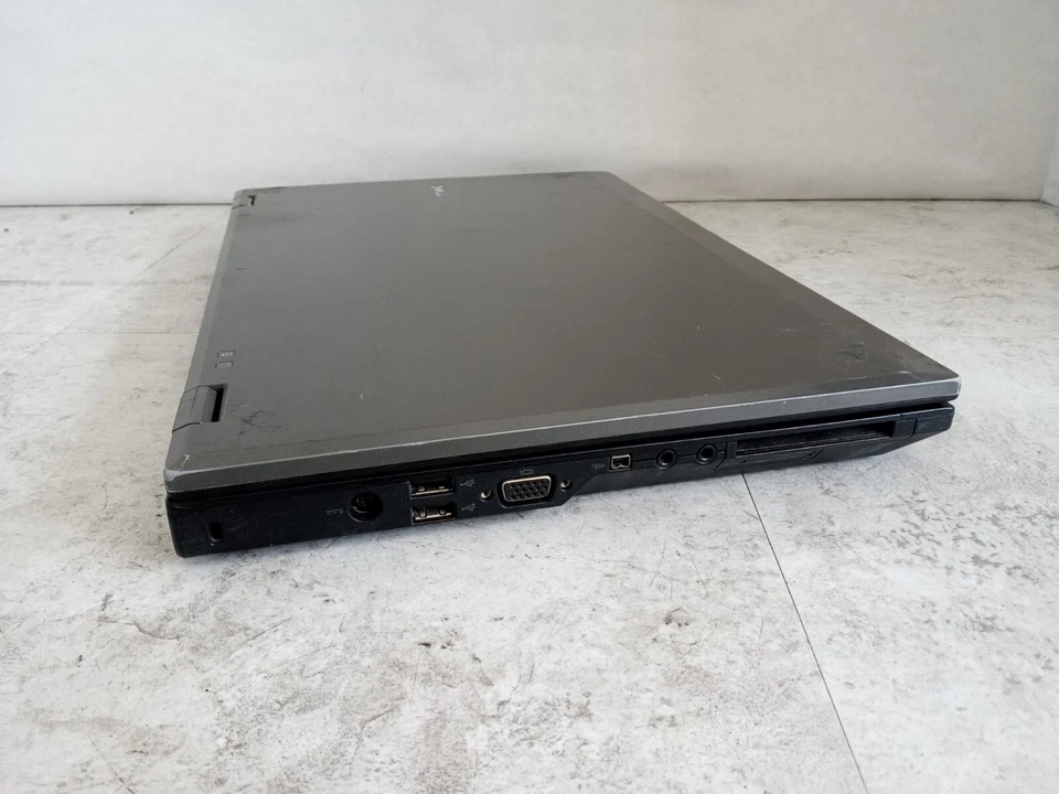 Dell Latitude E5510 15" Laptop Intel i5 1. Gen 2GB RAM - BOOTET NICHT - LESEN -RR - Bild 3 von 4