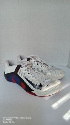 nike metcon red white blue