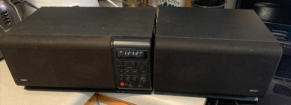 Denon DT-400 AM/FM HiFi Stereo Tabletop Clock Radio Black With Speakers - Image 3 of 4