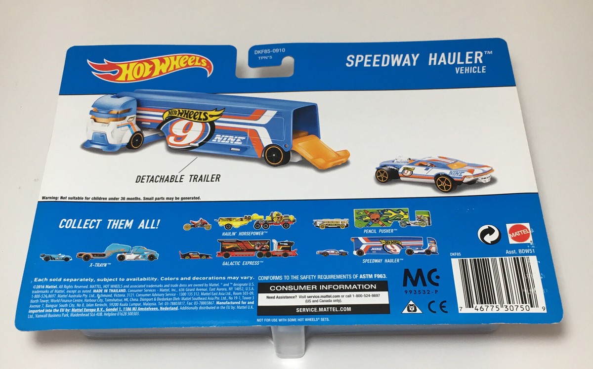 カーズ　マテル　Speedway 9-Pack Hot Wheels Speedway Hauler #9 with Car New 2016 746775307509