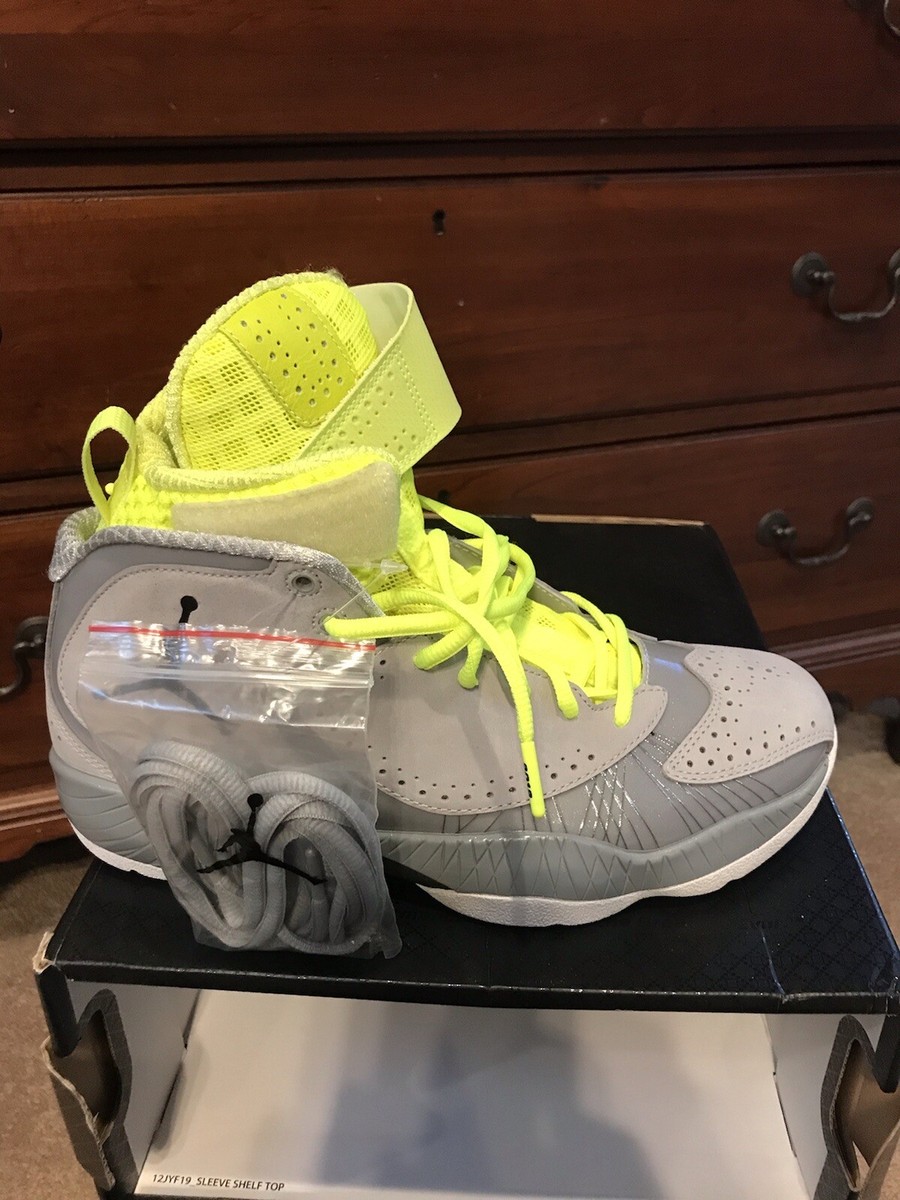 Sale for Grey Wolf Deluxe 2012 Jordan グレー/イエロー 8.5 2012 Jordan AIR | eBay | Guaranteed Authenticity バスケ用バッグ