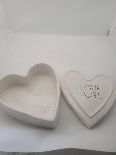Rae Dunn Heart Shaped LOVE Trinket Jewelry Box Container Heart Valentine’s Gift - Picture 3 of 13