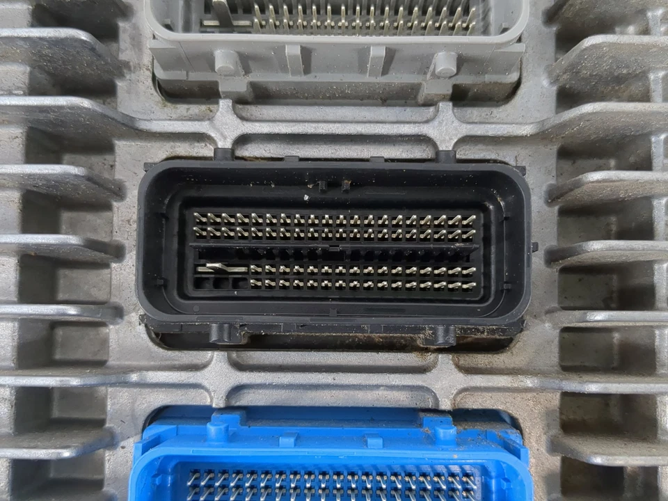 2012-2013 Buick Verano Engine Control Computer Ecu Pcm Ecm Pcu Oem AGJT2 - Image 4 of 4