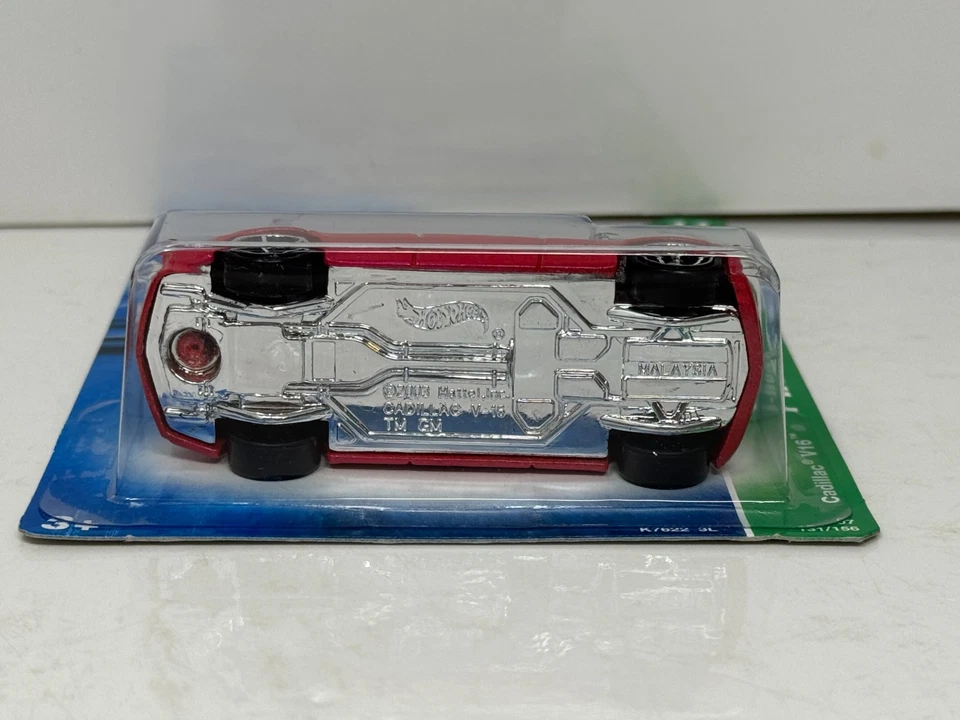 Hot Wheels Treasure Hunt Cadillac V16 1:64 Diecast - Image 4 of 4