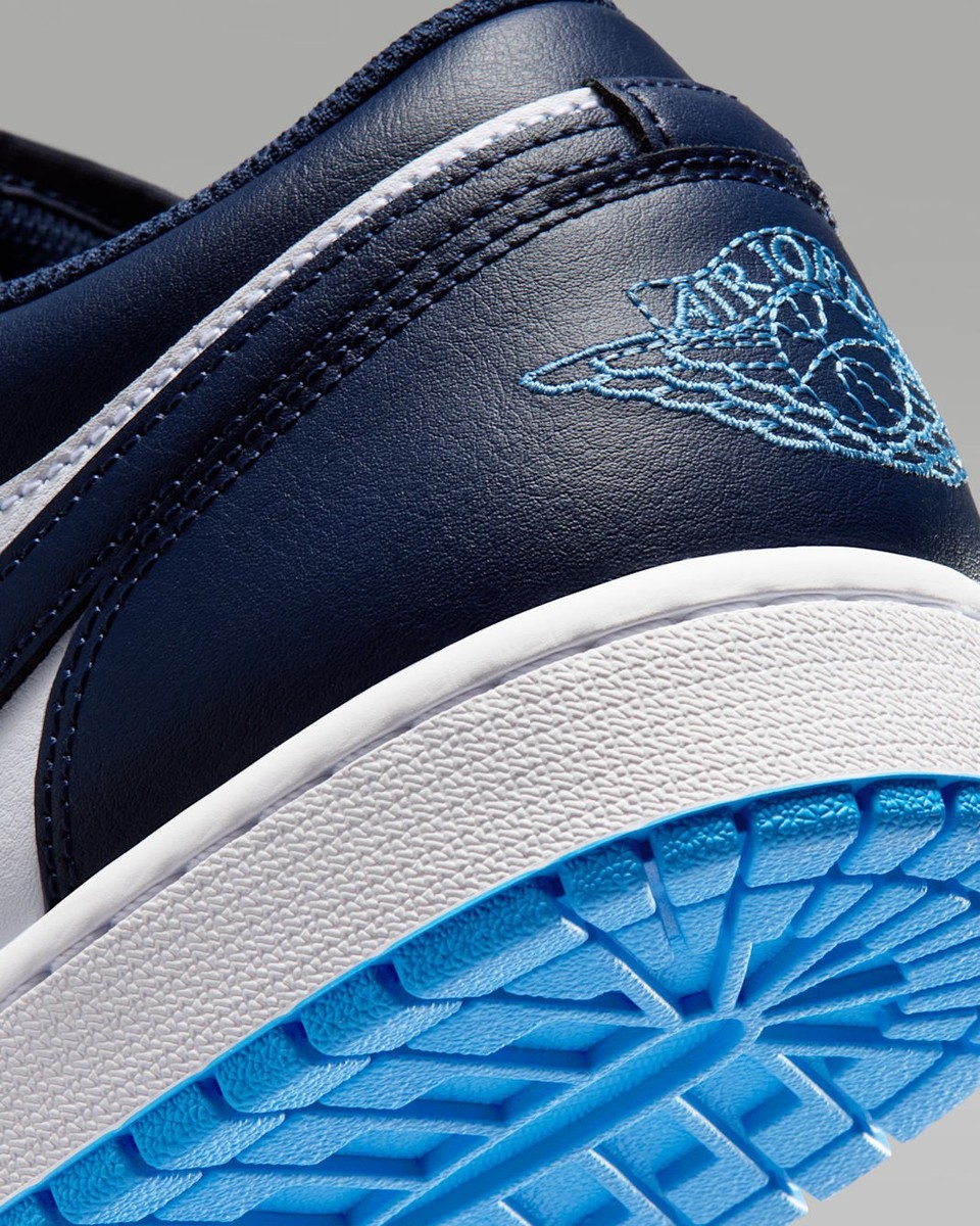 Nike Air Jordan 1 Low Shoes Midnight Navy University Blue 553558