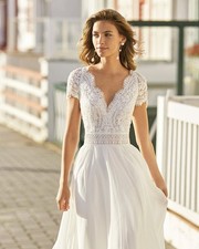 Halia dress by Rosa Clara 