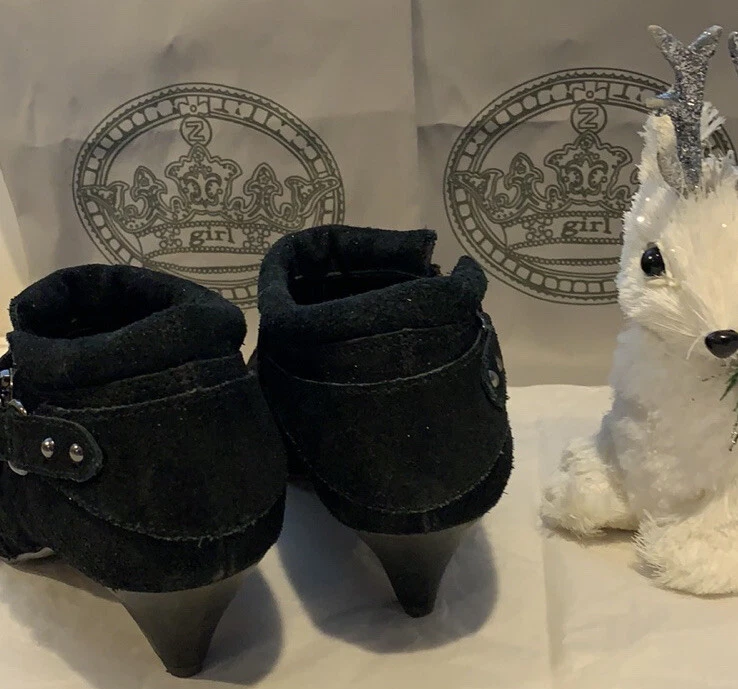 ZIGI Niña Botines Negro Gamuza Brillante Cremallera Lateral Zapatos 2” Tacón Gatito Talla 7 Foto 3 de 4