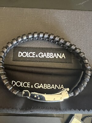 DOLCE & GABBANA ブラックレザーバングル　ロゴメタルプレート DOLCE&GABBANA - DOLCE & GABBANA メタルプレート レザートート