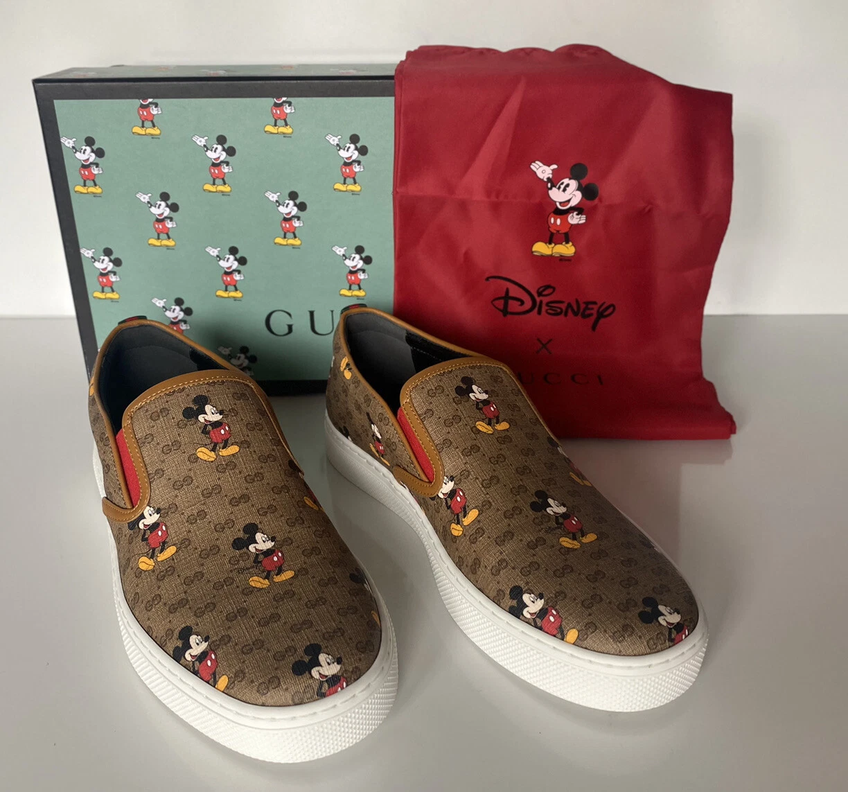 Baskets souris Gucci pour hommes GG Supreme Mickey 7,5 États Unis (Gucci 7) Italie 603689 neuves dans leur boîte