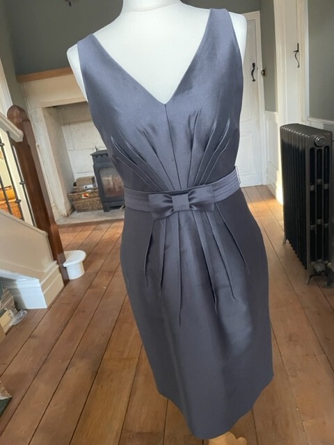hobbs silver dress Hobbs London - Grey sheath dress M (8-10)