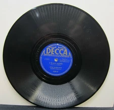 Dick Robertson - No Letter Today & I Walk Alone - Decca 78 RPM  1943