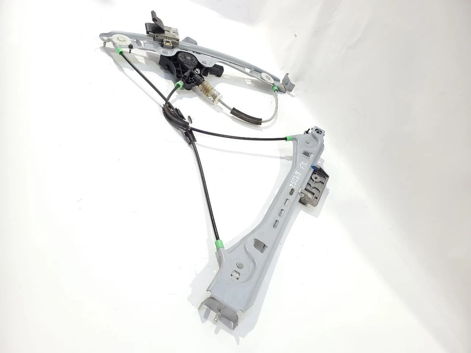 Regulador de ventana de puerta delantera derecha usado se adapta a: Chevrolet Camaro 2017 delantero R Foto 4 de 4