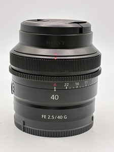 SONY SEL40F25G FE 40mm f/2.5 G LENS - 40 mm 1:2.5G - SEL 40F25G - VERY GOOD