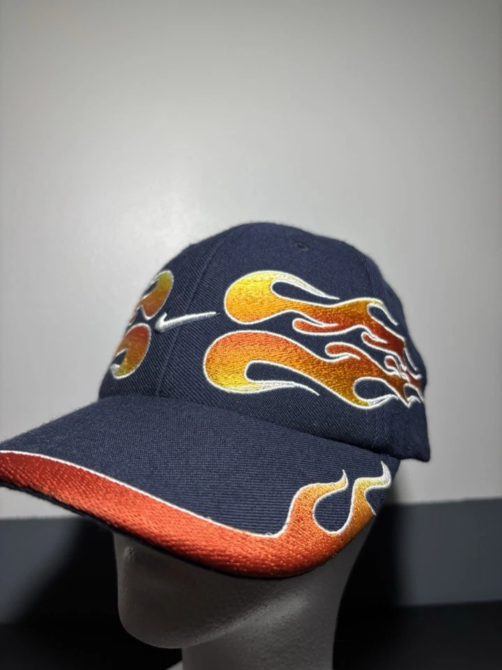 Sombrero Y2K Vintage *Grial* Nike Swoosh Flames Azul Y Naranja Bordado 100% Lana Foto 3 de 4