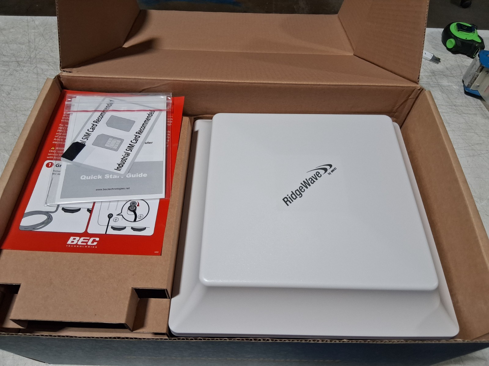 BEC Tech RidgeWave 4700AZ R15 Outdoor Router New in box