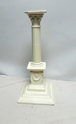 Royal Creamware 32cm Korinthische Säule Kerzenständer sehr guter Zustand