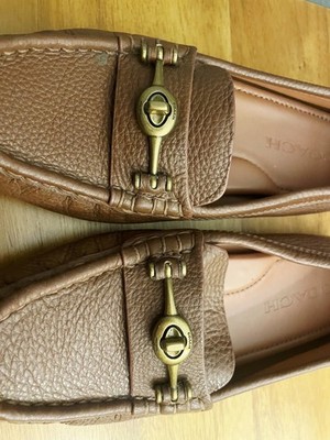 COACH Women's Crosby Driver Turnlock Flats Pebble Brown Size 5.5