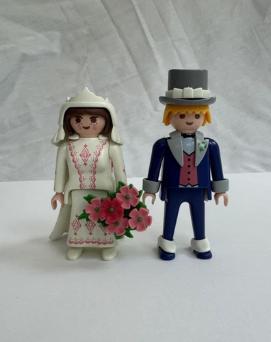 Playmobil 5509 Victorian Bride & Groom – 1994 Vintage – Used, Good Condition
