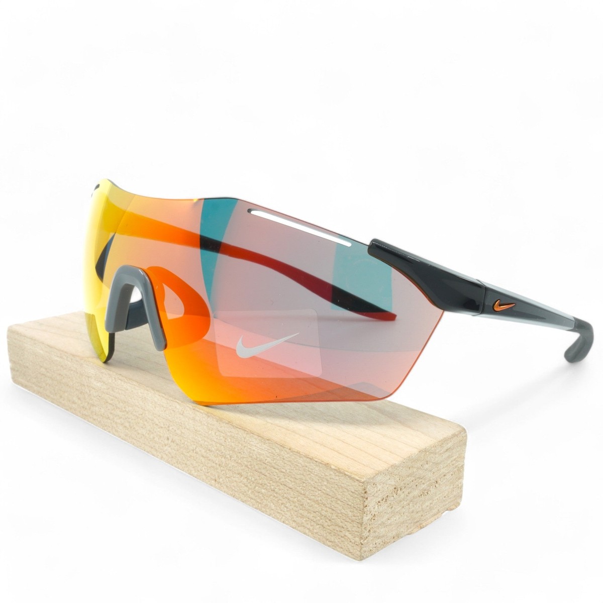 nike unisex sunglasses
