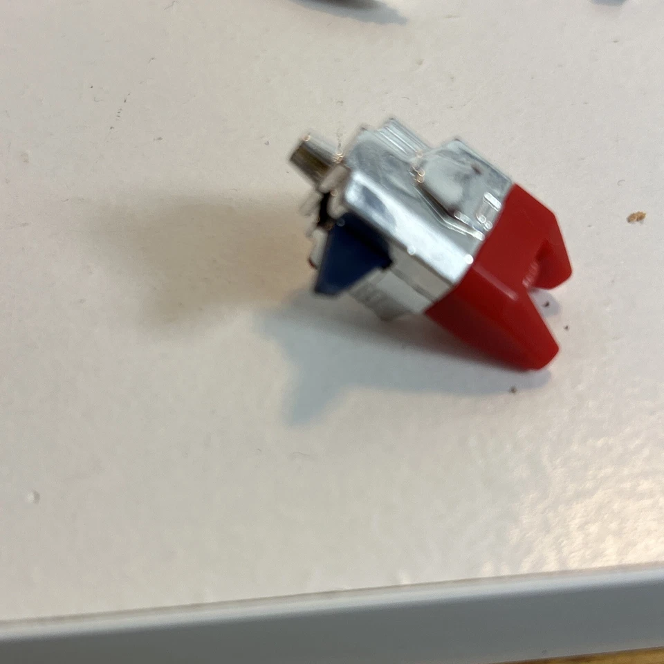 Transformers G1 Skids Autobot Weapons 1985 solo Hasbro Takara de colección incompleto Foto 4 de 4