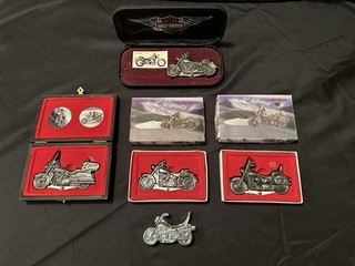 Lot of 4 Vintage Harley Davidson Knife Collectibles With Cases and 1 Lighter