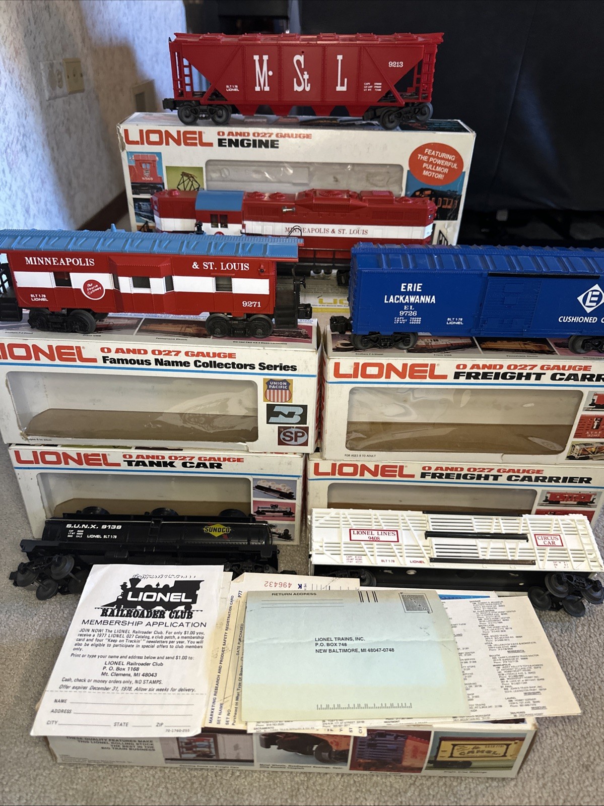 Click here to see eBay Auction