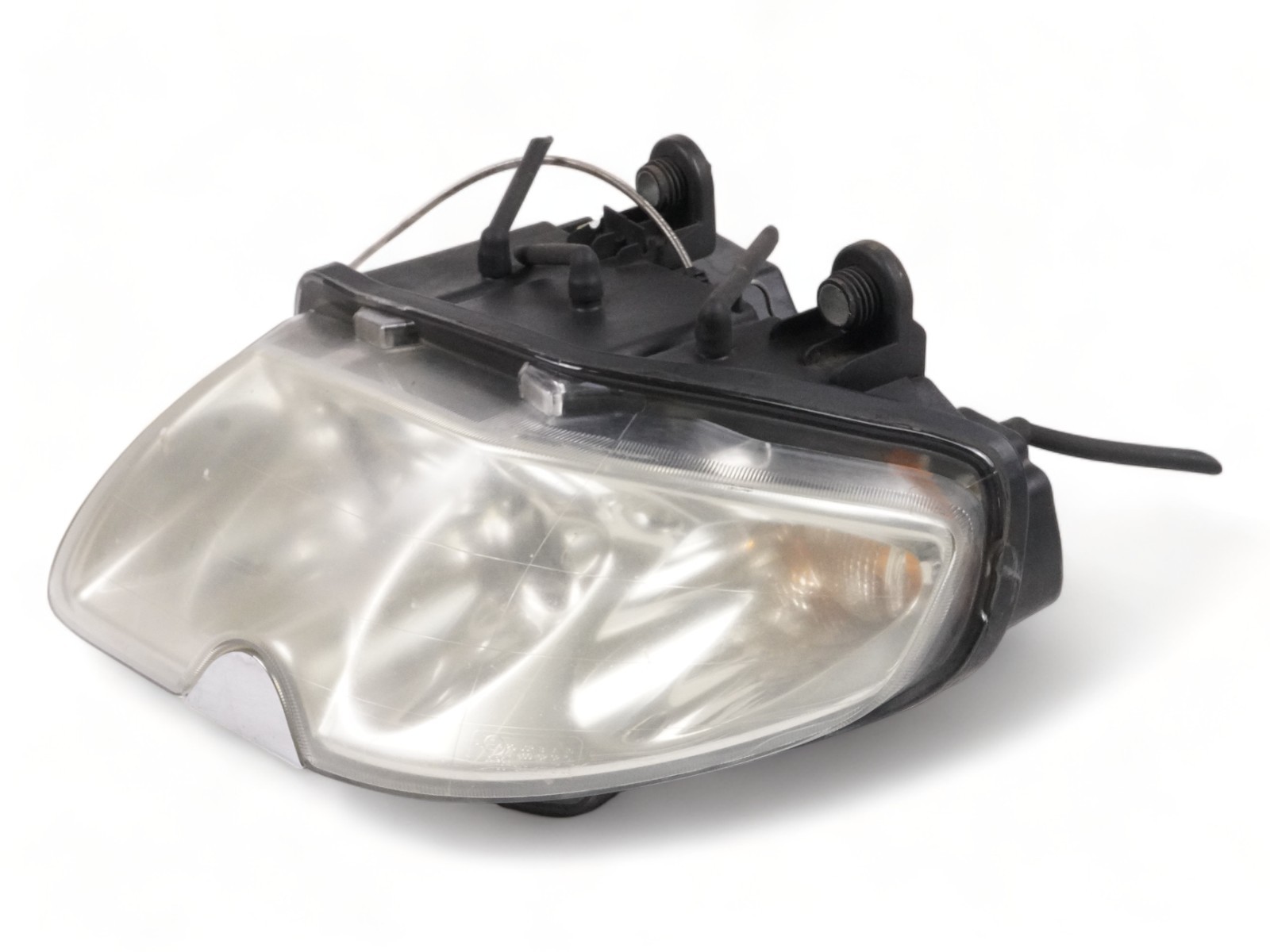 2003-2008 Maserati Quattroporte M139 OEM Driver Side Headlight Xenon W/ Washer