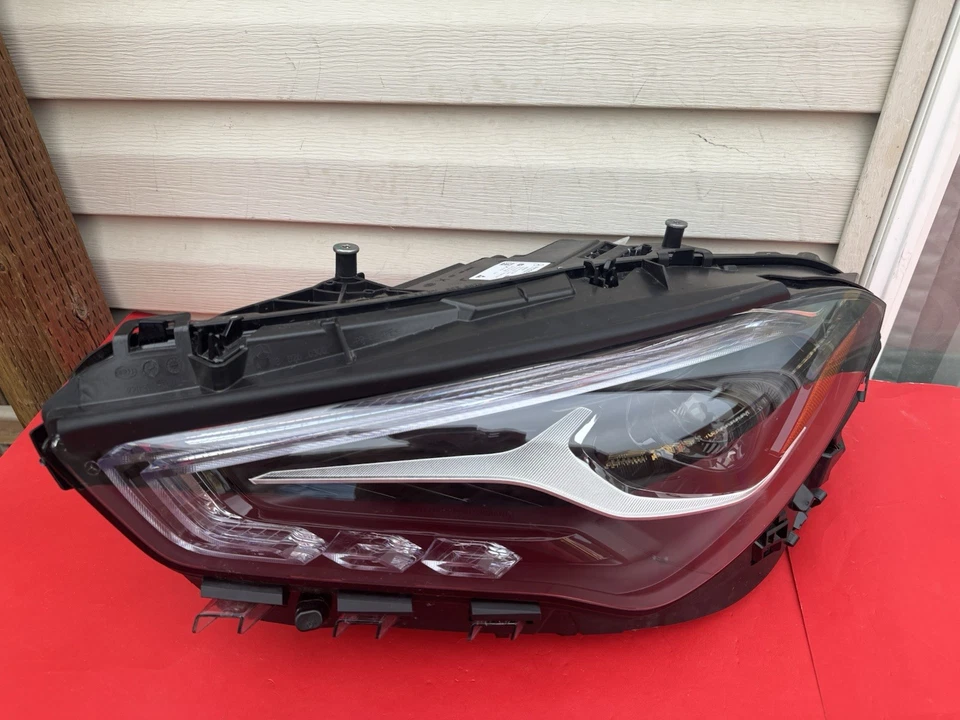 2024-2025 MERCEDES-BENZ CLA-CLASS CLA250 CLA35 AMG  LEFT LED HEADLIGHT OEM 786 - Image 3 of 4