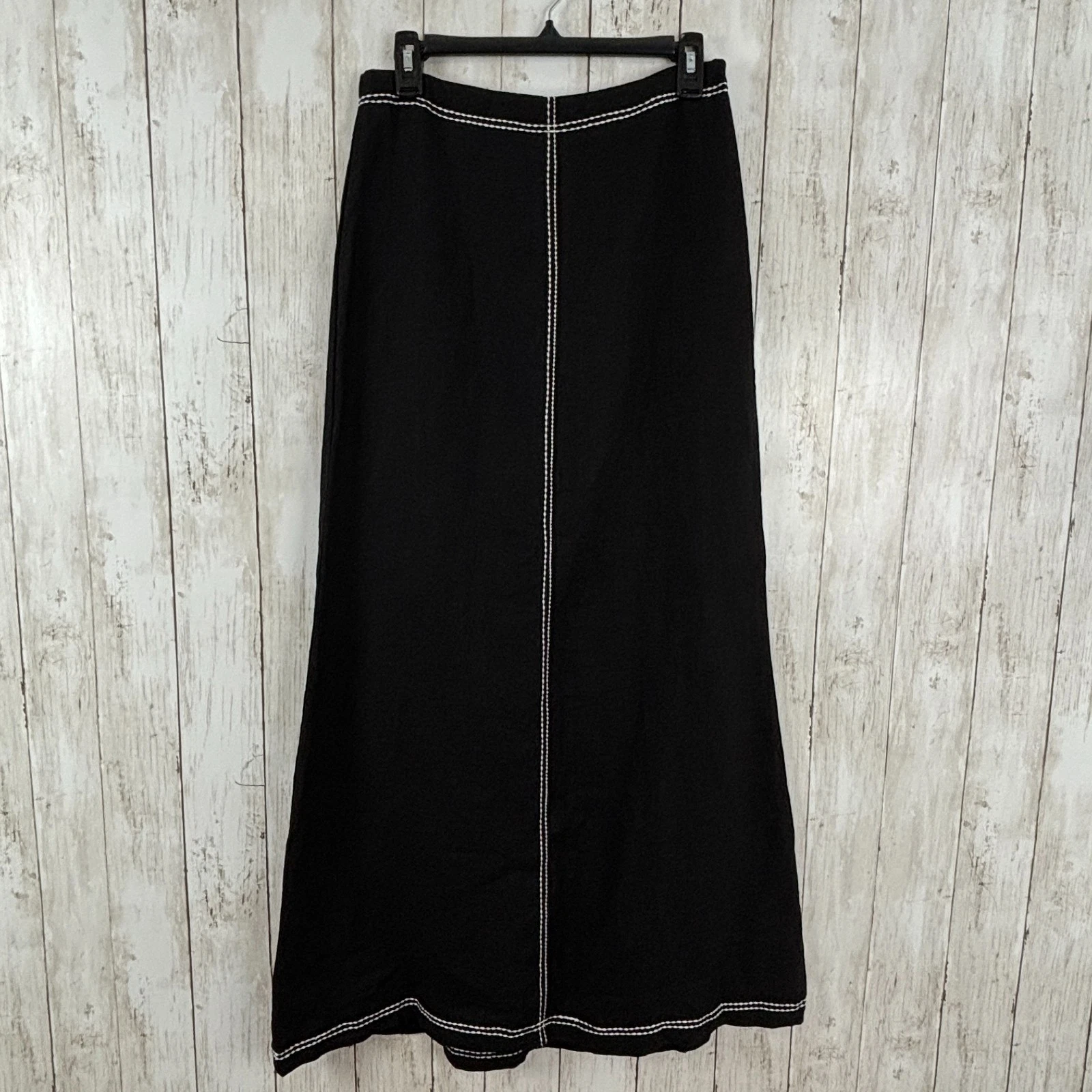 Crescent Kenzy Linen Maxi Skirt A Line Size M Black White Stitching Lagenlook
Opens in a new window