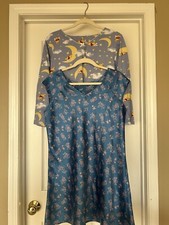 Vintage Disney Store Women  s Medium Set Of 2 Winnie The Pooh Nightgowns Blue
