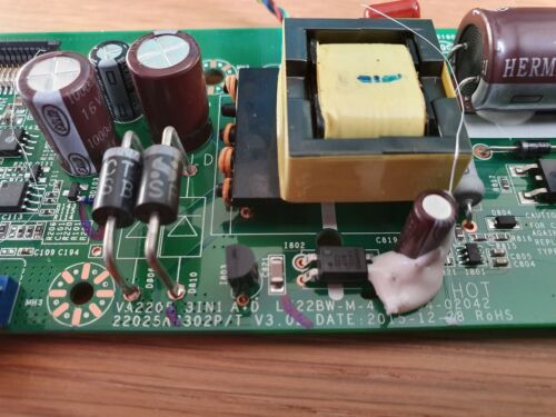 ViewSonic VA2261-8 MONITOR main board and power supply. - Picture 3 of 3