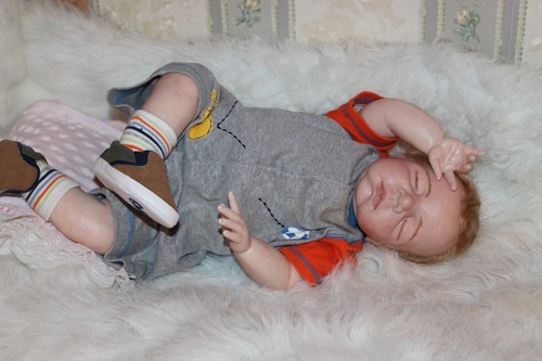 Reborn Doll Kyle, by Pat Moulton, reborn by artist Linda Wiseman - Picture 5 of 8