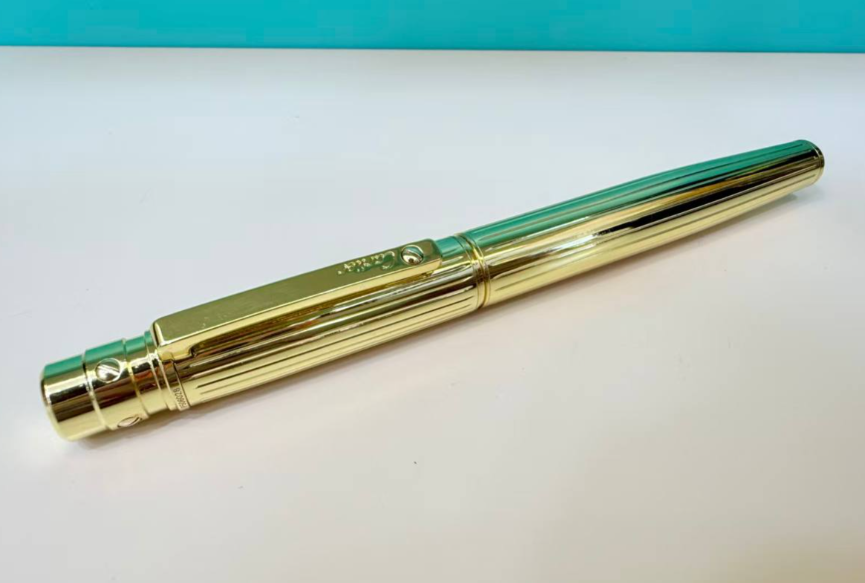 Cartier Santos de Cartier Rollerball Pen – Full Gold Luxury