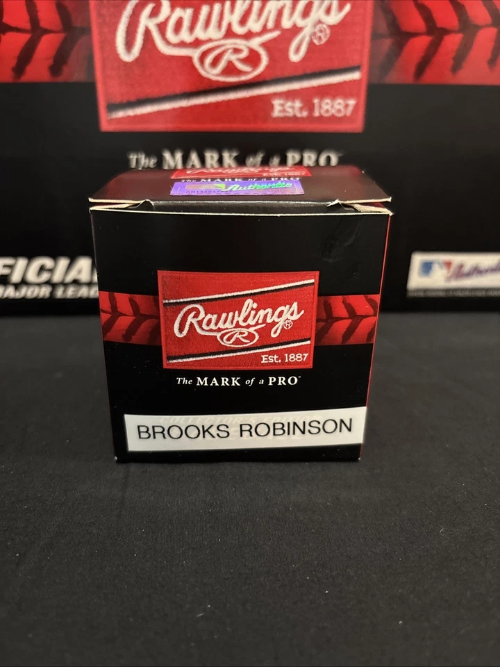 Brooks Robinson Baltimore Orioles Autographed ROML Baseball JSA Authenticated - Image 2 of 4