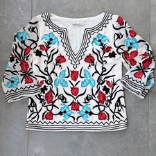 Alice + Olivia Embroidered Tunic S White Floral V-Neck Easy Care Fabric