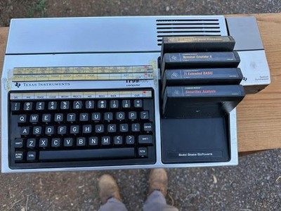 computer desktop pc used. Texas with 4 programs