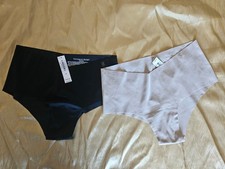 NWT Victoria's Secret Lot Of 2 No-Show Cheeky Panty Small