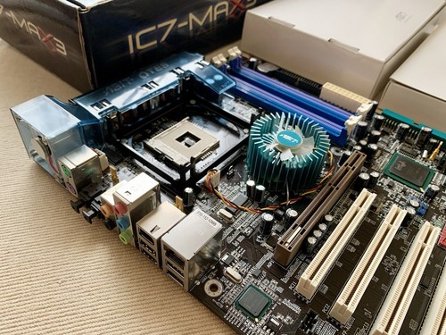 ABIT IC7-MAX3 AGP Pro motherboard full working - 第 6/9 張圖片