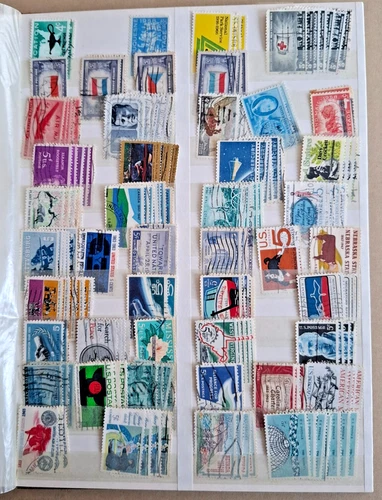 USA STAMP COLLECTION IN STOCKBOOK 17 PAGES USED COMMEMORATIVES & DUPLICATES