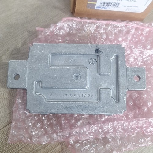 OEM Glow Plug Controller Control Module Duramax LGH LML 6.6L GM 12652113 - Picture 4 of 5