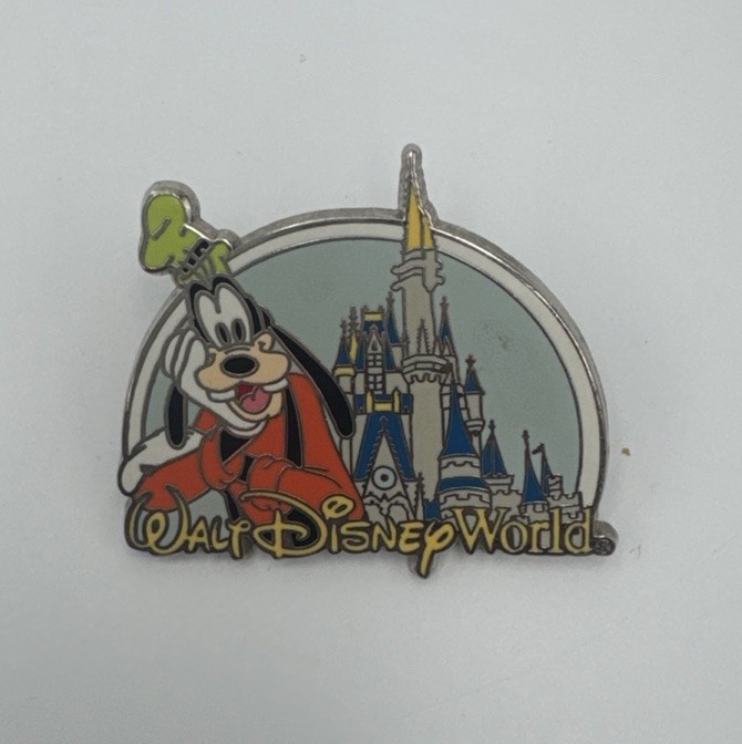 WDW Disney  Goofy 2007 - Where Dreams Come True  Disney Pin Vintage
