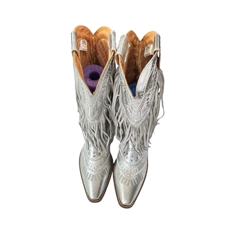 BOTAS VAQUERAS ALTAS DINGO GITANAS CON FLECOS TACHONADOS PARA MUJER - PUNTA CORTA TALLA 8,5 Foto 3 de 4