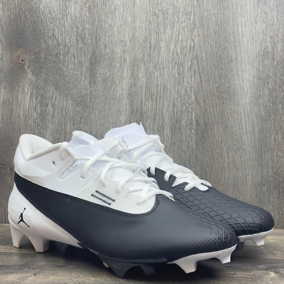Nike Jordan Vapor Edge Elite 360 2 Football Cleats FJ5695-100 Men’s Size 13.5 Amazon.com | Nike Vapor Edge Elite 360 2 Men main image 2