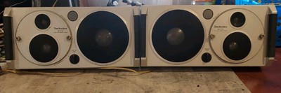 Technics Speaker System SB-F20 3 way Speaker System Pair Old